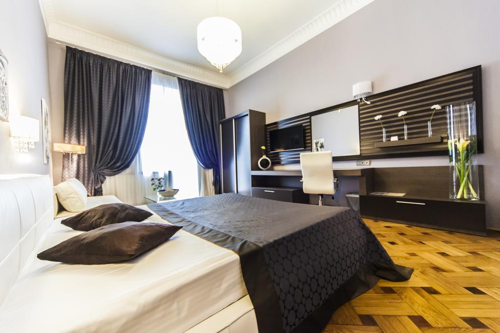 Matei Corvin Deluxe * Cluj-Napoca