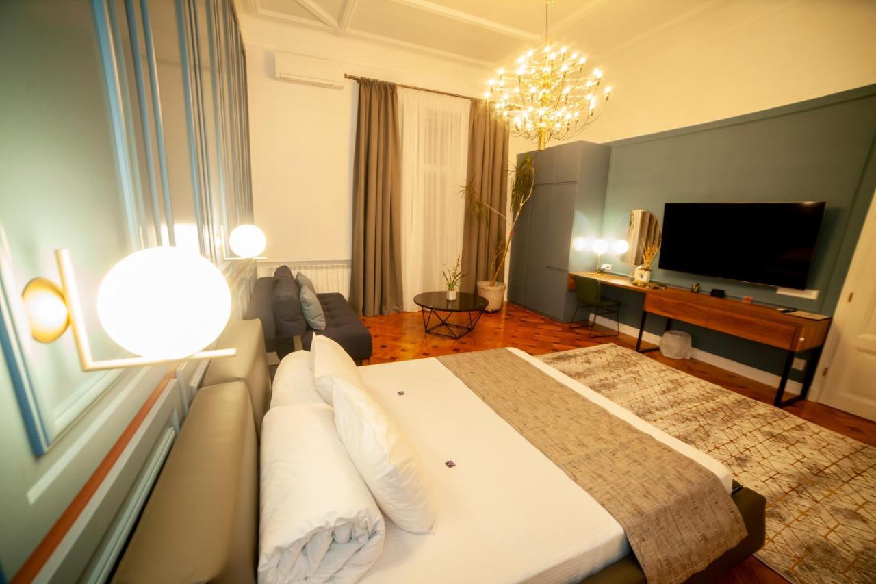 Apartment Matei Corvin Deluxe *