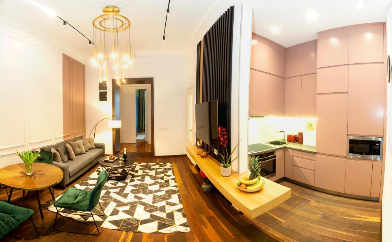 Apartment Matei Corvin Deluxe